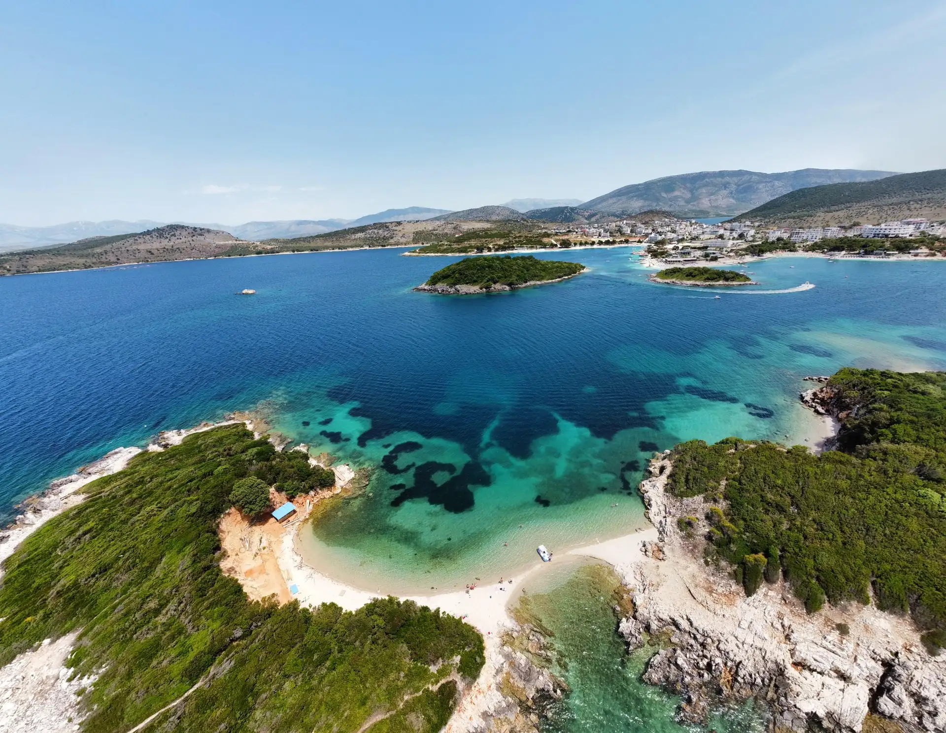 Twin Islands Speedboat Tour & Flexible Beach Day